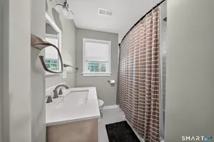 18 Maple St, Trumbull, CT 06611 - Photo 14