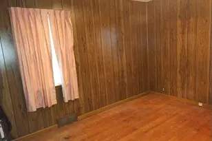 140 Beardsley Park Terrace, Bridgeport, CT 06610 - Photo 6