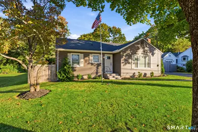 241 Vernon Street, Manchester, CT 06042 - Photo 2