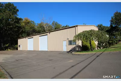 32 Overlook Drive, Hamden, CT 06514 - Photo 1