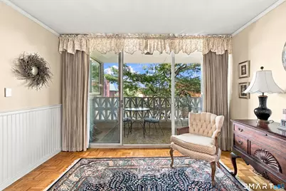 5 Bishop Road #304, West Hartford, CT 06119 - Photo 8
