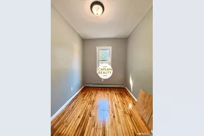 16 Arthur Street #1, New Haven, CT 06519 - Photo 4