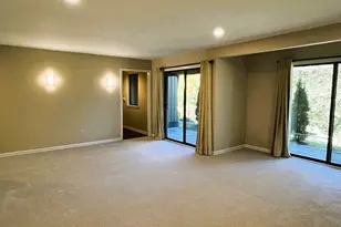 62 Heritage Village, Southbury, CT 06488 - Photo 8