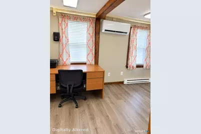 138 Broadway, Norwich, CT 06360 - Photo 4