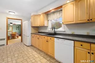 522 S Canterbury Rd, Canterbury, CT 06331 - Photo 4