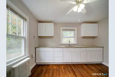 212 Dorrance Street, Hamden, CT 06518 - Photo 6