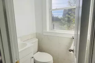 82 Williams St, Norwich, CT 06360 - Photo 14