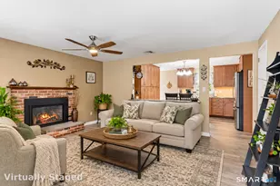 34 Meriden Ave, Meriden, CT 06451 - Photo 8