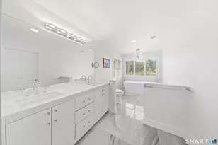 61 5 Mile River Rd, Darien, CT 06820 - Photo 26