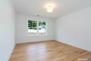 54 Timothy St, Fairfield, CT 06824 - Photo 24