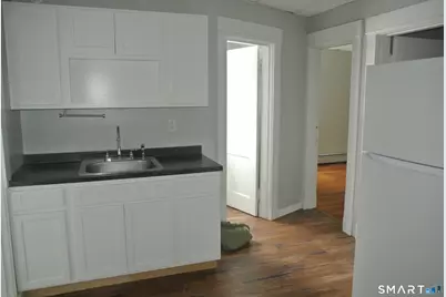 549 Howe Avenue #A21, Shelton, CT 06484 - Photo 2