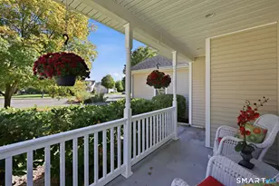 10 Hunt Glen Dr, Granby, CT 06035 - Photo 10
