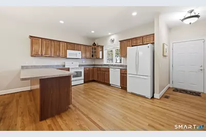 10 Hunt Glen Drive #10, Granby, CT 06035 - Photo 12