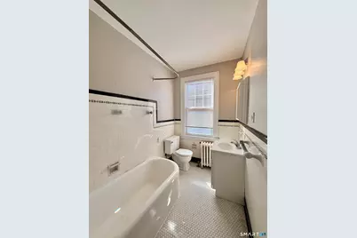 405 Main Street #9, West Haven, CT 06516 - Photo 4