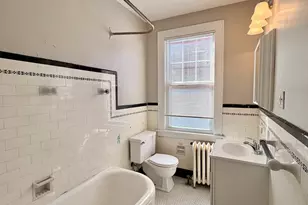 405 Main St, West Haven, CT 06516 - Photo 4