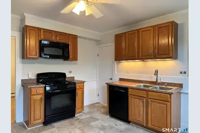 462 Main Street #2nd Floor, Branford, CT 06405 - Photo 2