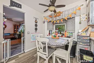 10 Eagle Ct, East Hartford, CT 06118 - Photo 8