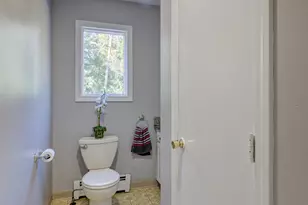 35 Warren Ave, Vernon, CT 06066 - Photo 18