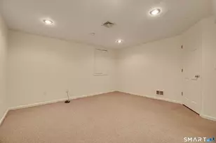 12 Blvd Dr, Danbury, CT 06810 - Photo 14