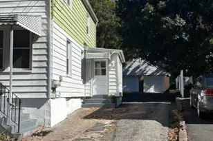 14 Louis St, North Haven, CT 06473 - Photo 2