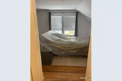 14 Louis Street, North Haven, CT 06473 - Photo 12