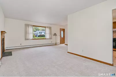2 Madison Drive, Newtown, CT 06470 - Photo 8