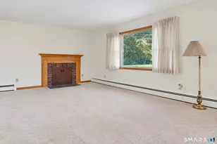 2 Madison Dr, Newtown, CT 06470 - Photo 4