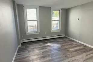 42 Summer St, Bristol, CT 06010 - Photo 6