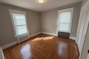 54 Hubinger St, New Haven, CT 06511 - Photo 10