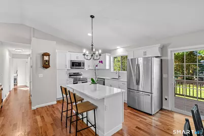 150 Skyline Drive, South Windsor, CT 06074 - Photo 8
