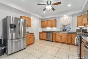 1460 Willard Ave, Newington, CT 06111 - Photo 16