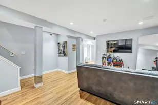 235 Overland Dr, Stratford, CT 06614 - Photo 10