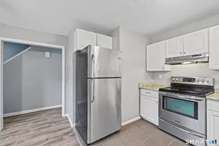 6 Irving Pl, Danbury, CT 06810 - Photo 10