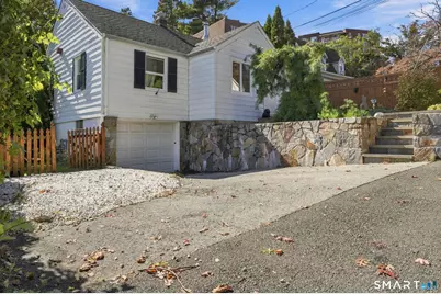 35 Holcomb Avenue, Stamford, CT 06906 - Photo 1