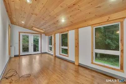 6 East Hayes Road, East Hampton, CT 06424 - Photo 8
