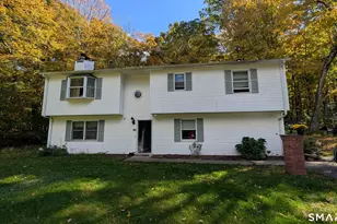 62 Yantic Ln, Norwich, CT 06360 - Photo 1