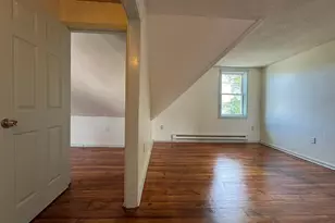 15 Summer St, Waterbury, CT 06704 - Photo 10