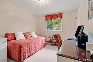 8 Woodfield Dr, Trumbull, CT 06611 - Photo 14