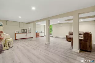 8 Woodfield Dr, Trumbull, CT 06611 - Photo 18