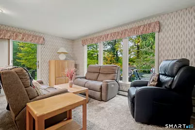 8 Woodfield Drive, Trumbull, CT 06611 - Photo 10