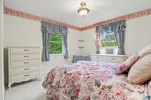 8 Woodfield Dr, Trumbull, CT 06611 - Photo 16