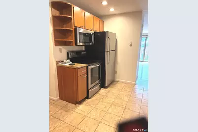 1660 Farmington Avenue #2, Farmington, CT 06085 - Photo 4