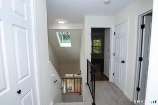 2390 State St, Hamden, CT 06517 - Photo 28