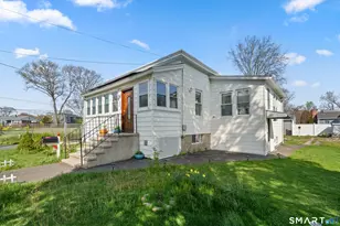 26 Porter St, Stratford, CT 06615 - Photo 2