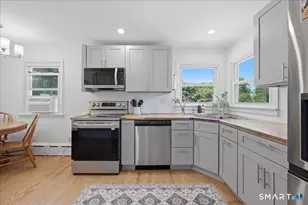 133 Bloomingdale Rd, Waterford, CT 06375 - Photo 10