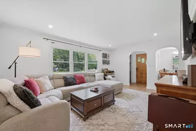 133 Bloomingdale Road, Waterford, CT 06375 - Photo 8