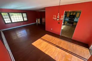 7 Cel Bret Dr, Danbury, CT 06810 - Photo 4