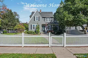 85 Newman Pl, Fairfield, CT 06825 - Photo 40