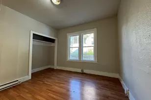114 Walnut St, Waterbury, CT 06704 - Photo 6