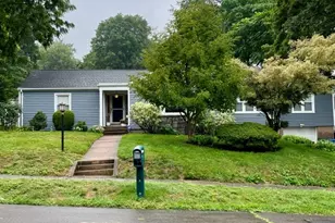16 Seminole St, Hamden, CT 06518 - Photo 2